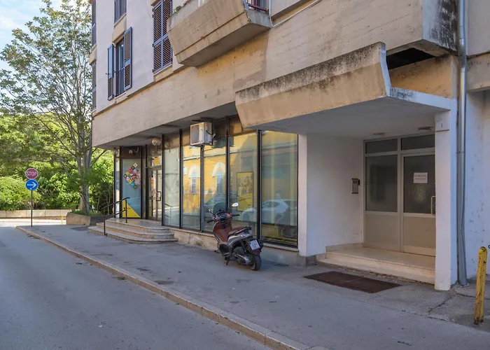 City Market Apartments Pula