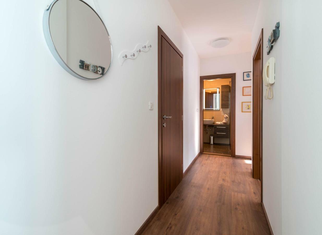 Apartment Market Pula