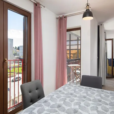 City Market Apartments Pula Exterior photo